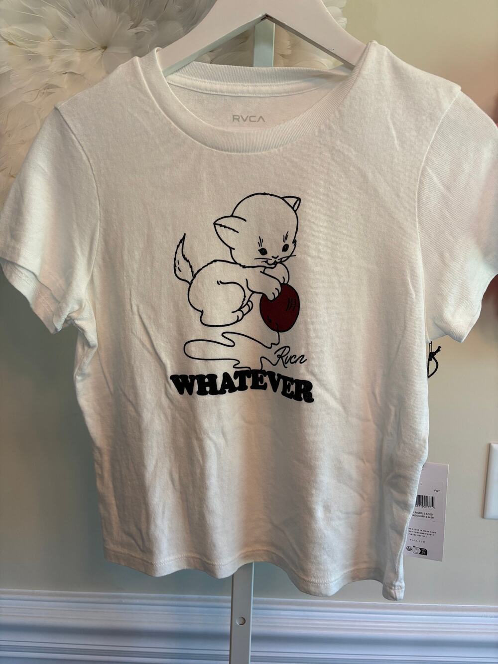 RVCA WHATEVER TEE SIZE L NWT
